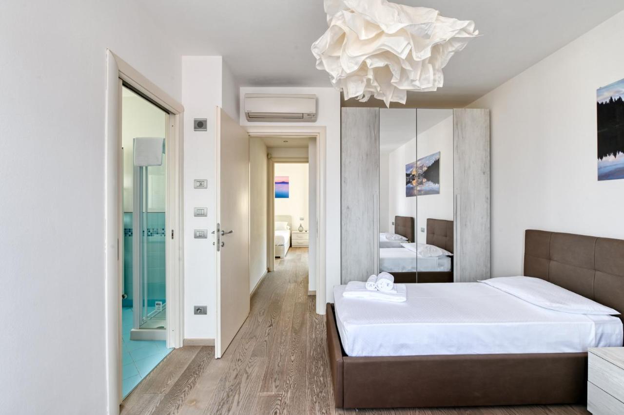 Pearl House - Sirmione Holiday - Jacuzzi Privata Ngoại thất bức ảnh