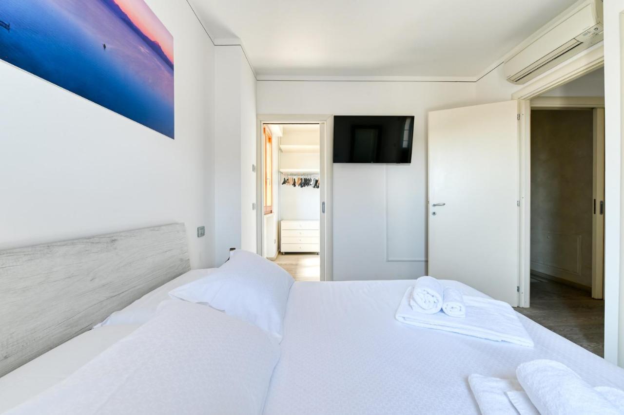 Pearl House - Sirmione Holiday - Jacuzzi Privata Ngoại thất bức ảnh